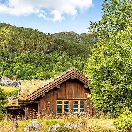 In Etne With Sauna Nyaraló